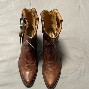 Idyllwind Wheels boots NWT